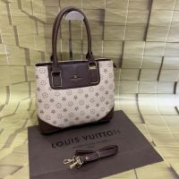 Attractive Branded Women Handbags