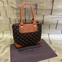 Classy Women Branded Handbags