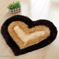 Attractive Beautiful Heart Shaped Polyester Carpets 