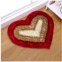 Beautiful Heart Shaped Polyester Carpets 