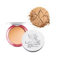 Lakme Perfect Radiance Intense Whitening Ivory Fair Compact,8g
