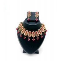 Elite Graceful Kundan Jewellery Sets