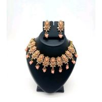 Elite Classy Graceful Kundan Jewellery Sets