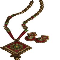 Diamod Terracotta Pendant Red & Green Combo Jewelry Set