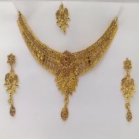 Imitation Jewellery Necklace With Earing & Mangtika