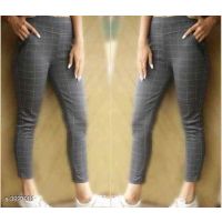 Ravishing Grey Lycra Women Jeggings