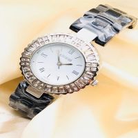 Designer Women's Sliver-Toned Dial Watch